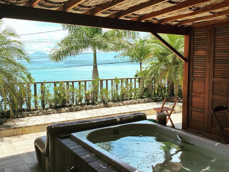 Deck Da Villa Pousada Ubatuba Exterior photo