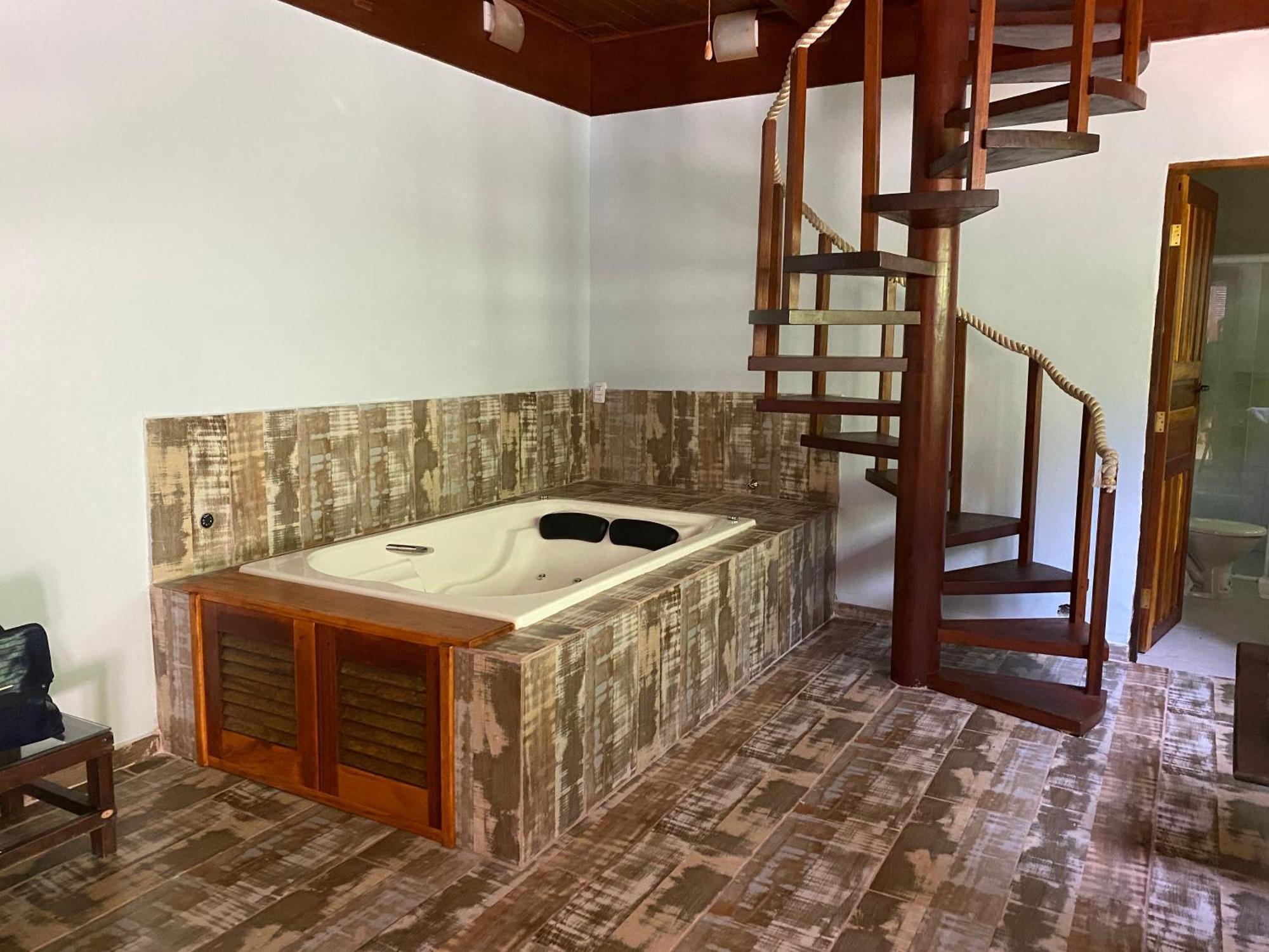 Deck Da Villa Pousada Ubatuba Exterior photo