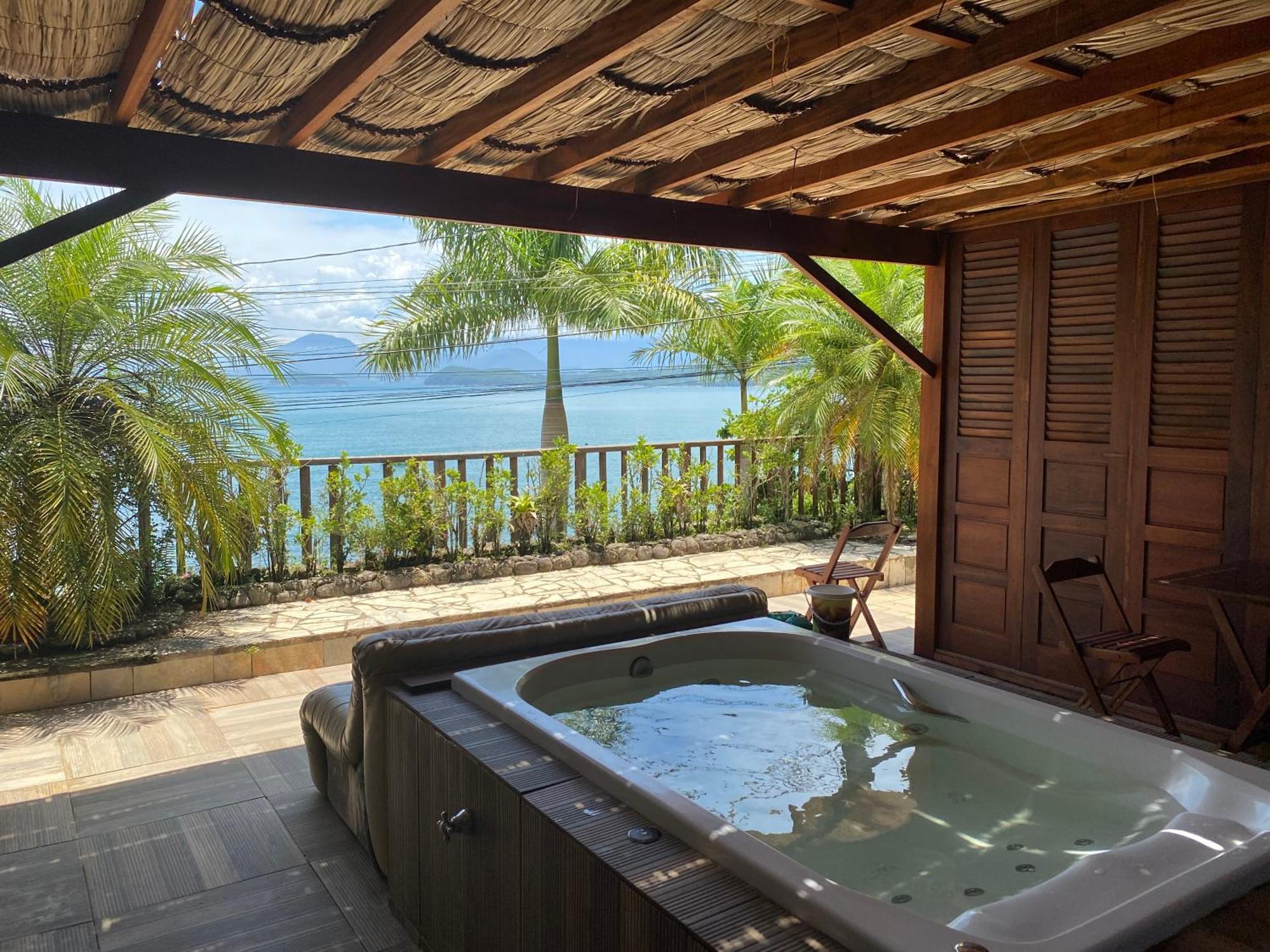 Deck Da Villa Pousada Ubatuba Exterior photo